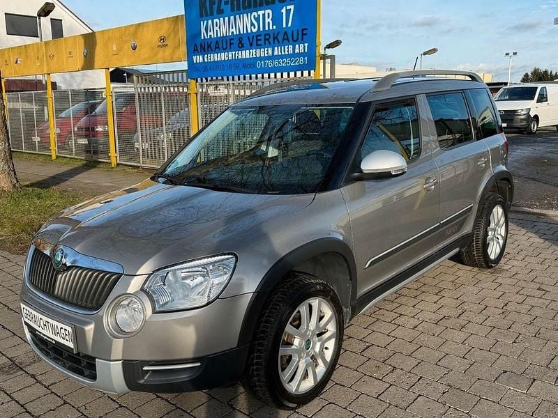 Beige Gebraucht 2012 Skoda Yeti Plus Edition SUV | 6.449 € (Fairer Preis) - Bild 1/4