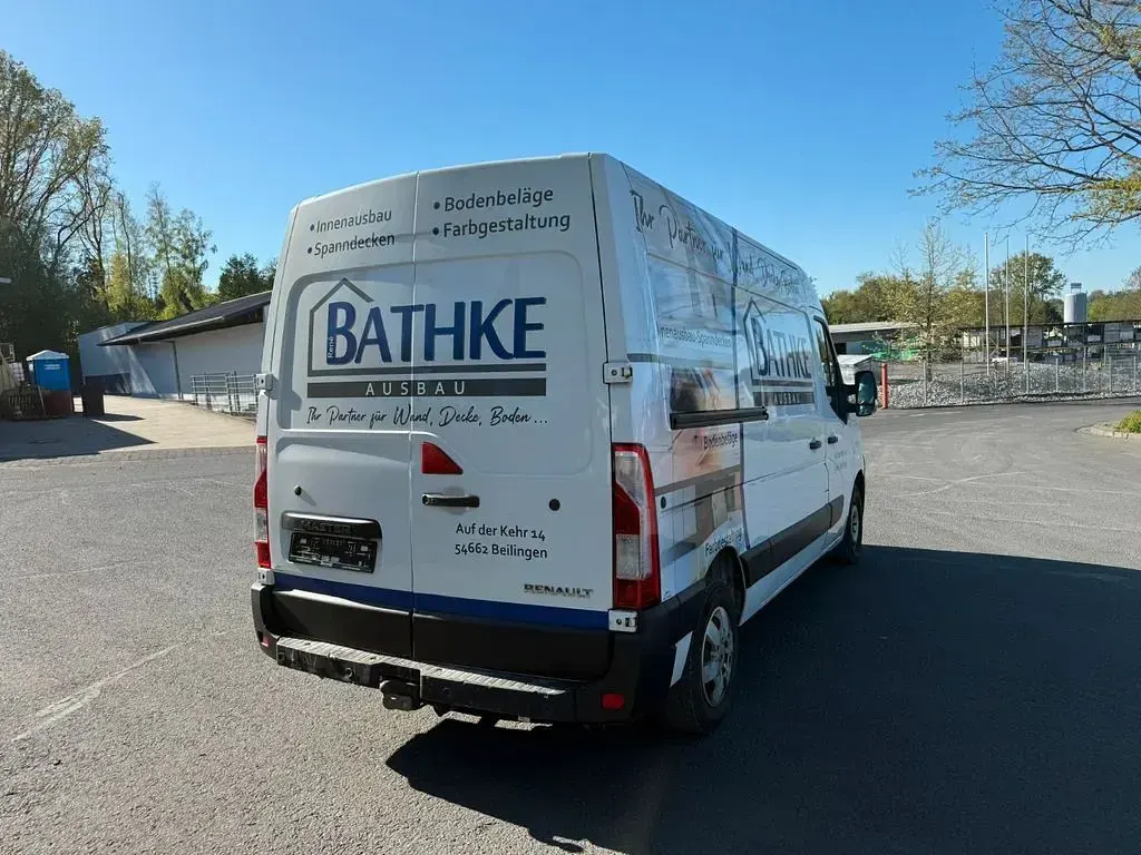 Usado Renault Master Komfort 179 CV (131 kW) 2020 Blanco Monovolumen