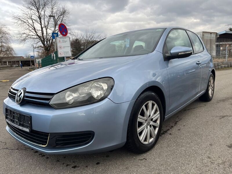 Gebraucht VW Golf VI Trendline 110 PS (80 kW) 2009 Blau Kleinwagen