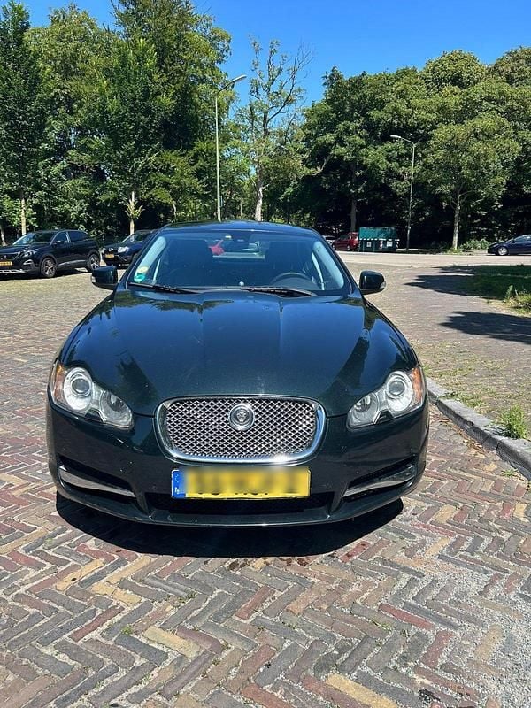 Grün Gebraucht 2008 Jaguar XF Limousine | 4.000 € (Fairer Preis) - Bild 1/4