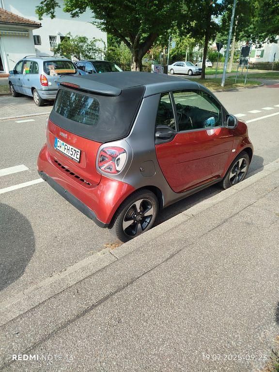 Rot Gebraucht 2020 Smart ForTwo Electric Drive Passion Cabrio | 11.000 € (Guter Preis) - Bild 1/4