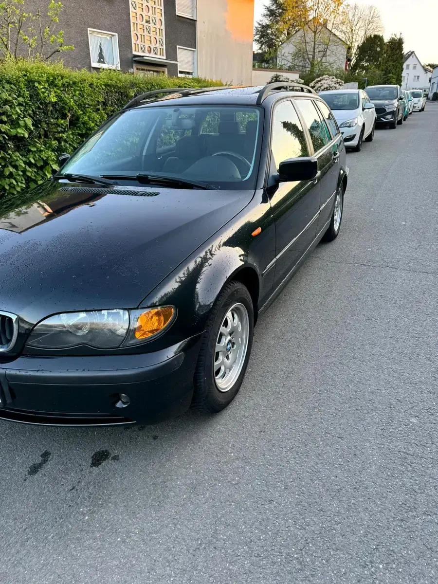 Second-hand BMW 316 116 CP (85 kW) 2005 Negru Break