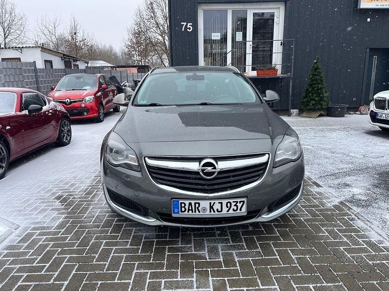 Gebraucht Opel Insignia Edition 136 PS (100 kW) 2017 Grau Kombi