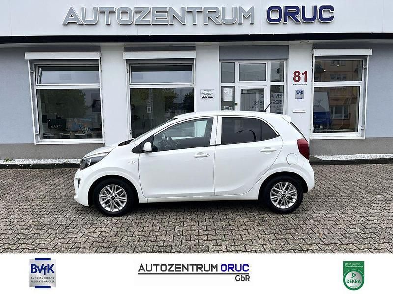 Weiß Gebraucht 2021 Kia Picanto DREAM-TEAM Edition Kleinwagen | 12.980 € (Fairer Preis) - Bild 1/4