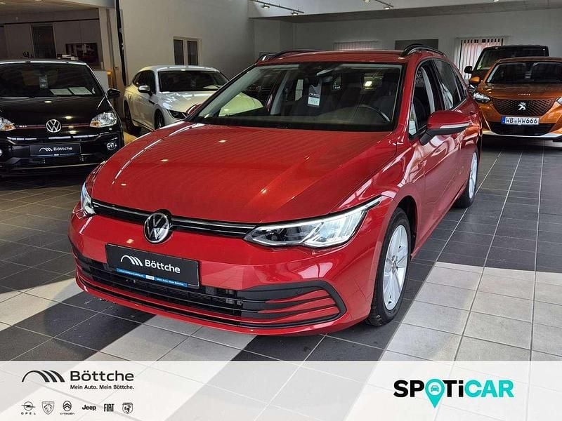 Kings red metallic Gebraucht 2021 VW Golf VIII IQ Drive Kombi | 18.490 € (Guter Preis) - Bild 1/4