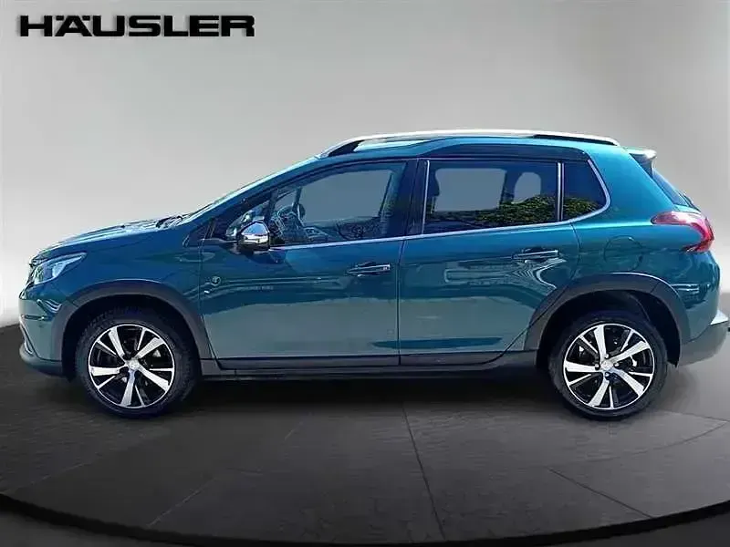Gebraucht Peugeot 2008 Crossway 131 PS (96 kW) 2018 Emerald metallic SUV