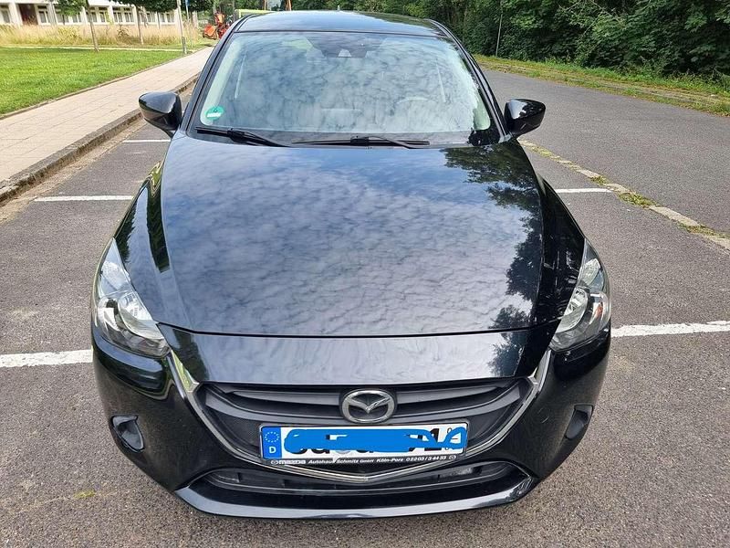 Schwarz Gebraucht 2018 Mazda 2 Exclusive-Line Limousine | 7.700 € (Guter Preis) - Bild 1/4
