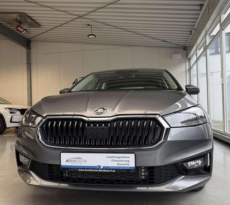 Graphitegrau Gebraucht 2025 Skoda Fabia Kleinwagen | 19.970 € (Fairer Preis) - Bild 1/4