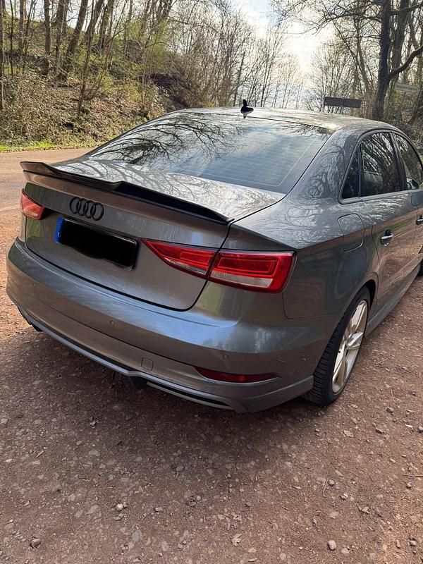Gebraucht Audi A3 S-Line 150 PS (110 kW) 2020 Grau Limousine