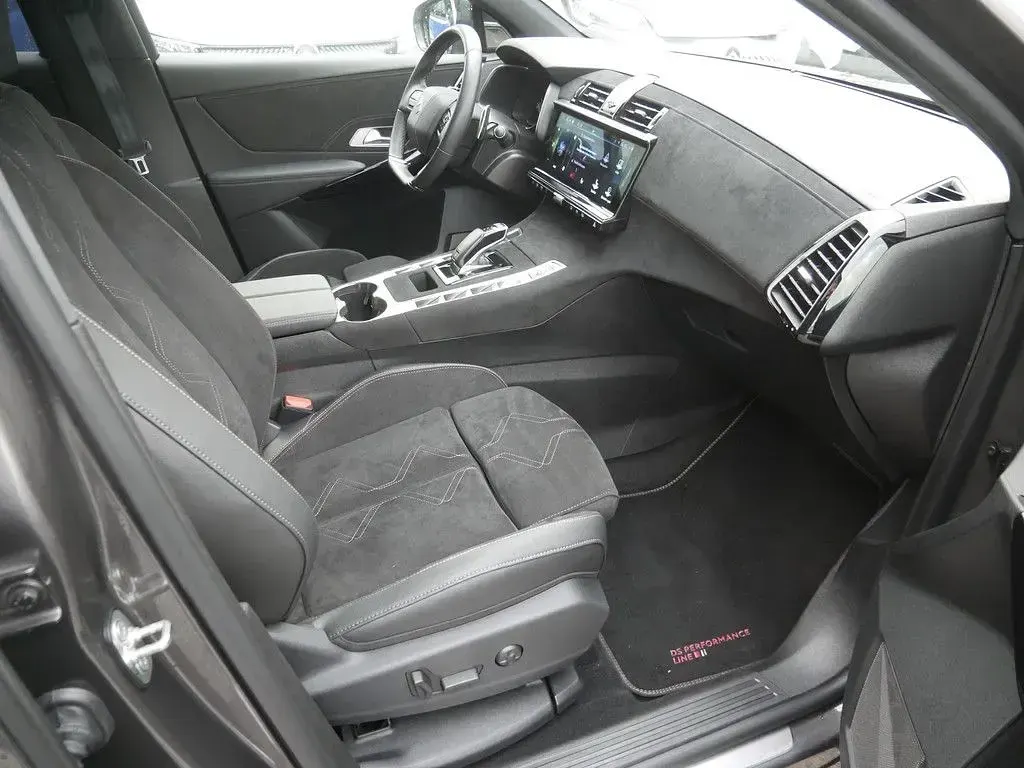 Gebraucht DS Automobiles DS7 Crossback Performance Line Plus 131 PS (96 kW) 2023 Grau SUV