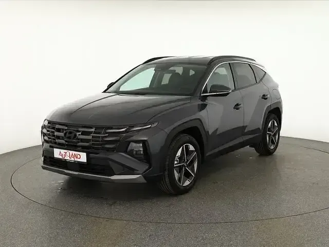 Neu Hyundai Tucson 150 PS (110 kW) 2025 Grau SUV