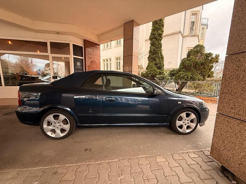 Gebraucht Opel Astra Cabriolet 110 PS (80 kW) 2001 Cabrio