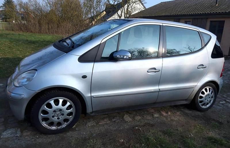 Gebraucht Mercedes A160 102 PS (75 kW) 2003 Silber Kleinwagen