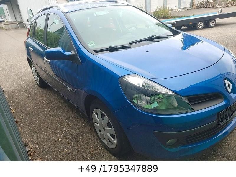 Blau Gebraucht 2008 Renault Clio II Dynamique Limousine | 1.999 € (Guter Preis) - Bild 1/4