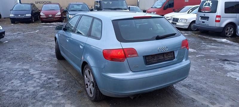 Gebraucht Audi A3 Ambiente 150 PS (110 kW) 2006 Blau Limousine