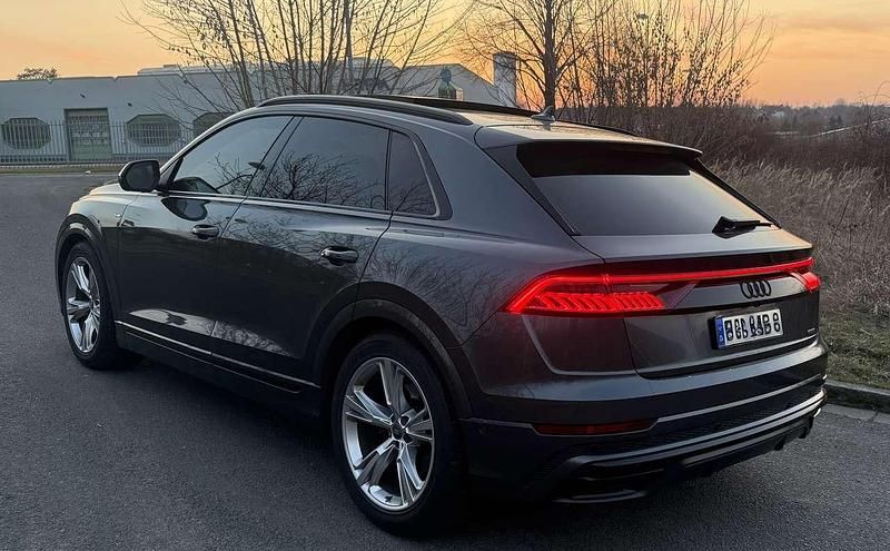 Gebraucht Audi Q8 Competition 286 PS (210 kW) 2021 SUV