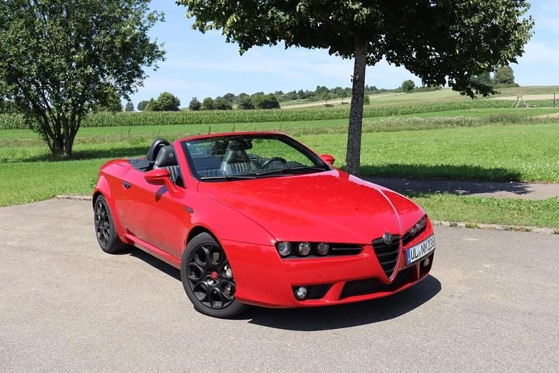 Rot Gebraucht 2008 Alfa Romeo Spider Cabrio | 11.990 € (Fairer Preis) - Bild 1/4