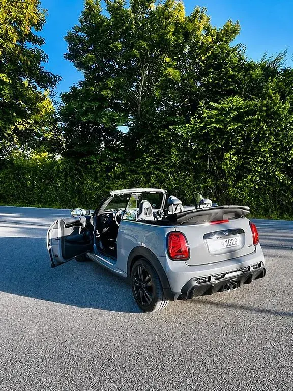 Gebraucht Mini John Cooper Works 231 PS (169 kW) 2022 Grau Kleinwagen