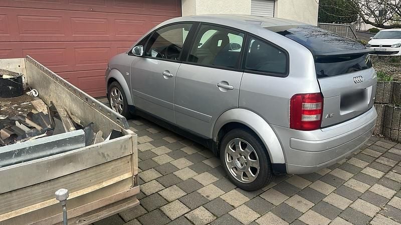 Gebraucht Audi A2 75 PS (55 kW) 2003 Silber Kleinwagen