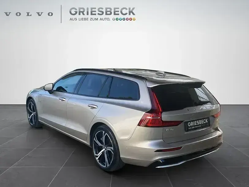 Gebraucht Volvo V60 Ultra 455 PS (334 kW) 2024 Grau Kombi