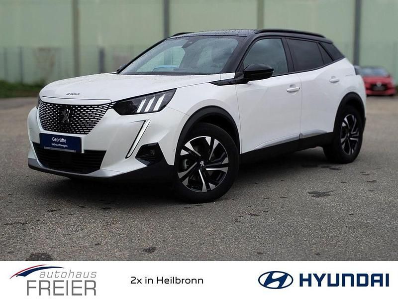 Weiß Gebraucht 2021 Peugeot e-2008 GT SUV | 17.999 € (Fairer Preis) - Bild 1/4