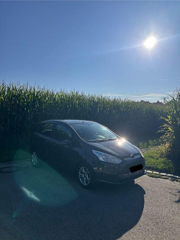 Blau Gebraucht 2013 Ford B-MAX Titanium Van / Kleinbus | 5.999 € (Guter Preis) - Bild 1/4