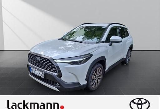 Neu Toyota Corolla Cross Team 140 PS (102 kW) 2025 Weiss SUV
