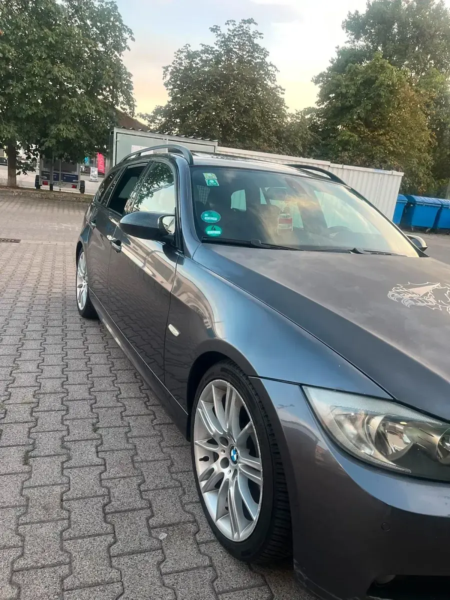 Gebraucht BMW 320 M Sport 177 PS (130 kW) 2008 Grau Kombi