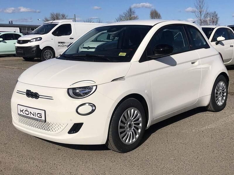 Weiß Gebraucht 2025 Fiat 500e Red Kleinwagen | 24.689 € (Superpreis) - Bild 1/4
