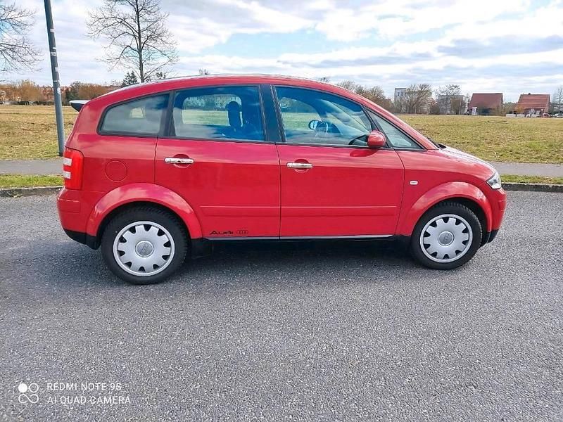 Gebraucht Audi A2 110 PS (80 kW) 2002 Rot Kleinwagen