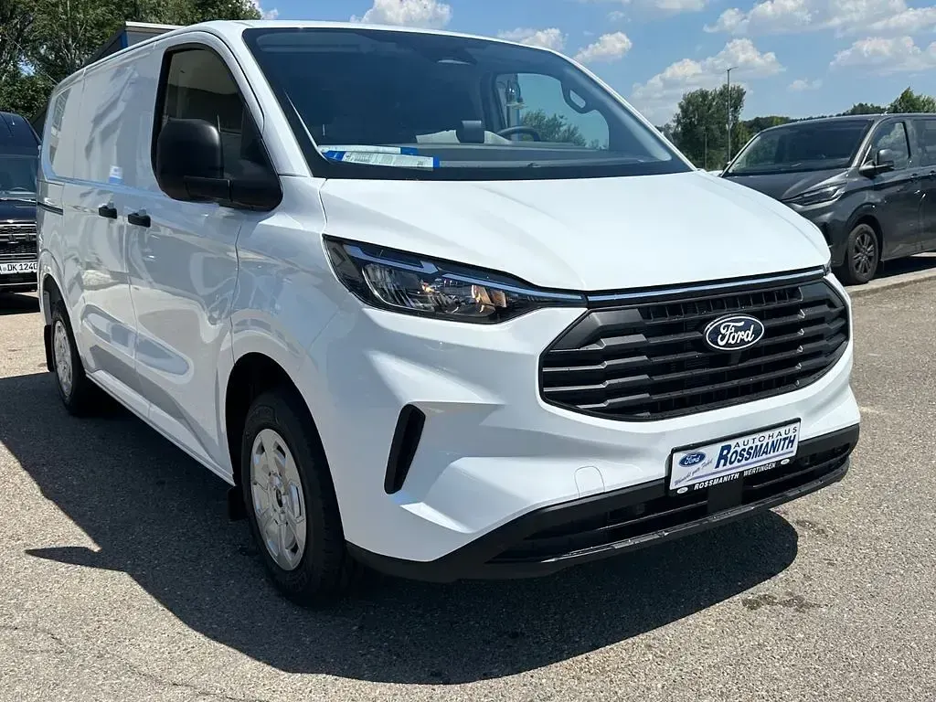 Neu Ford Transit Custom Trend 110 PS (80 kW) 2026 Weiß Van / Kleinbus