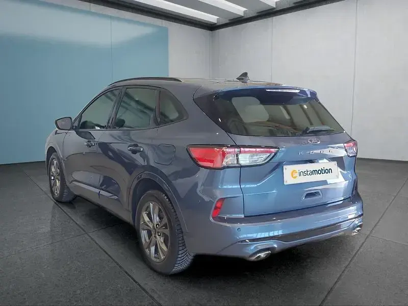 Gebraucht Ford Kuga ST-Line 150 PS (110 kW) 2023 Blau SUV