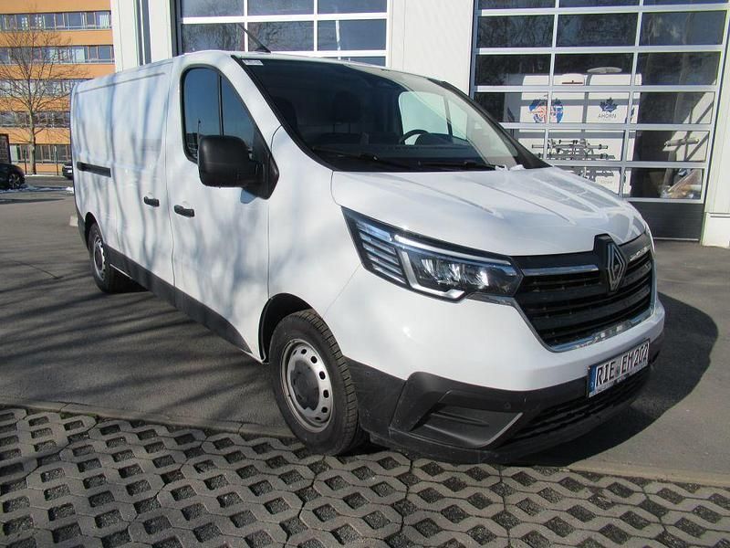 Gebraucht Renault Trafic Komfort 150 PS (110 kW) 2024 Van / Kleinbus