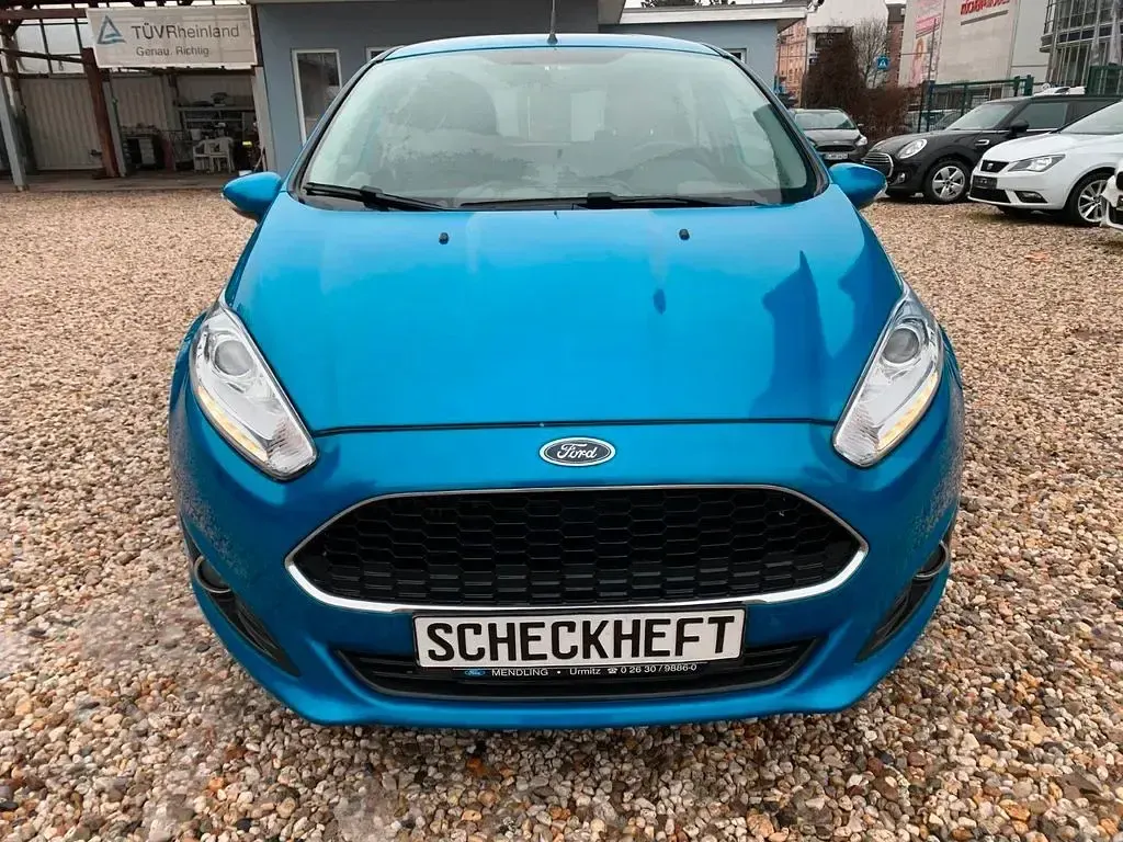 Używany Ford Fiesta 95 KM (69 kW) 2016 Niebieski Hatchback