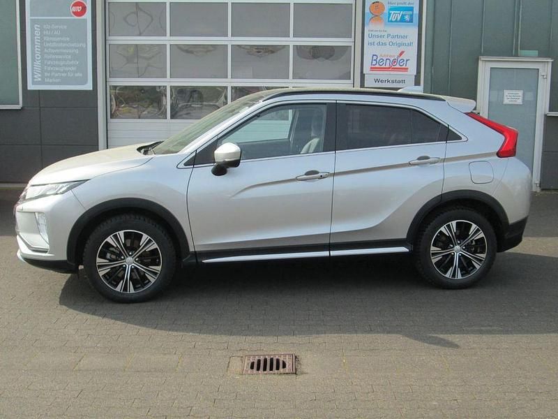 Gebraucht Mitsubishi Eclipse Cross Top 148 PS (108 kW) 2019 Silber SUV