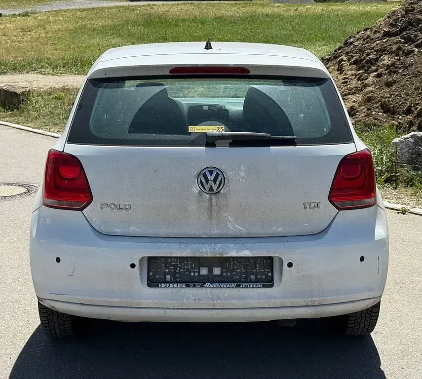 Gebraucht VW Polo 75 PS (55 kW) 2012 Weiß Kleinwagen