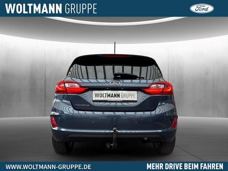Gebraucht Ford Fiesta Titanium 101 PS (74 kW) 2019 Blau Kleinwagen