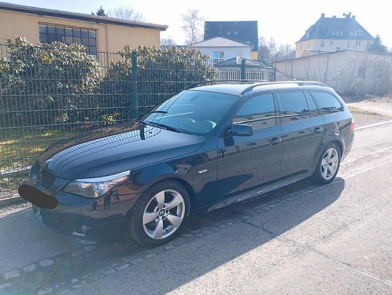 Gebraucht BMW 530 M Sport 235 PS (172 kW) 2008 Blau Kombi