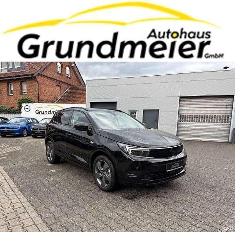 Diamant schwarz Gebraucht 2024 Opel Grandland X SUV | 28.995 € (Etwas zu teuer) - Bild 1/4