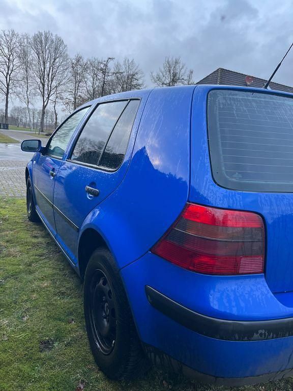 Gebraucht VW Golf III 60 PS (44 kW) 1998 Blau Limousine