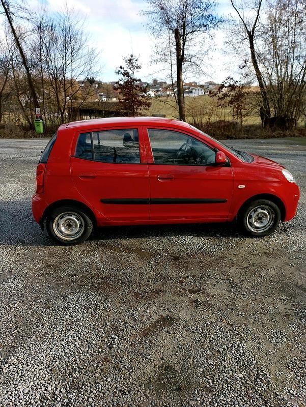 Gebraucht Kia Picanto 63 PS (46 kW) 2009 Rot Kleinwagen
