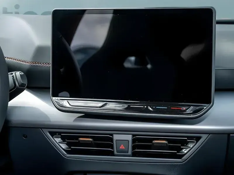 Nuova Cupra Born 169 kW (231 CV) 2026 Nero Utilitaria