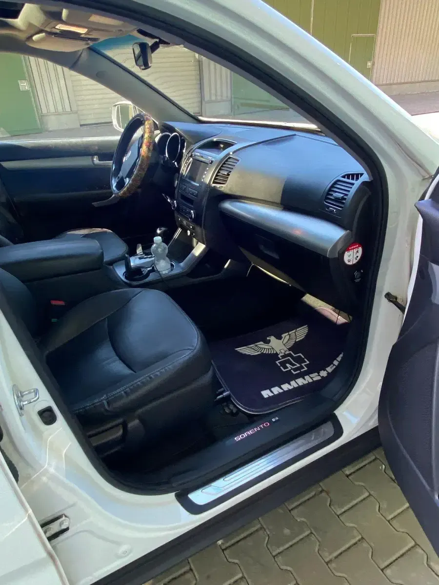 Gebraucht Kia Sorento 197 PS (144 kW) 2012 Weiß SUV