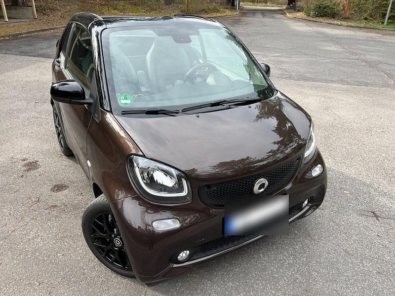Gebraucht Smart ForTwo Cabrio 90 PS (66 kW) 2018 Braun Cabrio