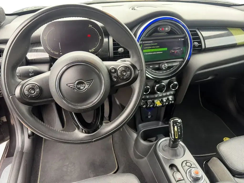 Gebraucht Mini Cooper SE 135 kW (184 PS) 2020 Schwarz Kleinwagen