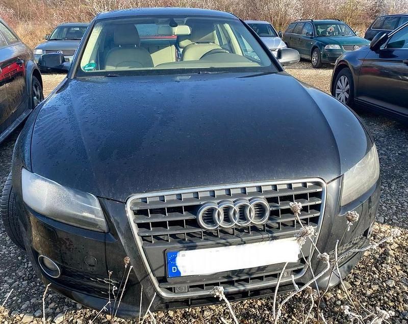 Gebraucht Audi A5 Sportback 179 PS (131 kW) 2010 Schwarz Kleinwagen