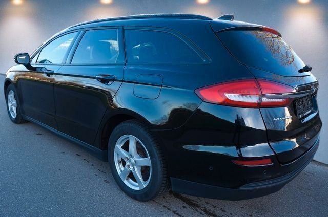 Gebraucht Ford Mondeo Business Edition 150 PS (110 kW) 2021 Schwarz Kombi
