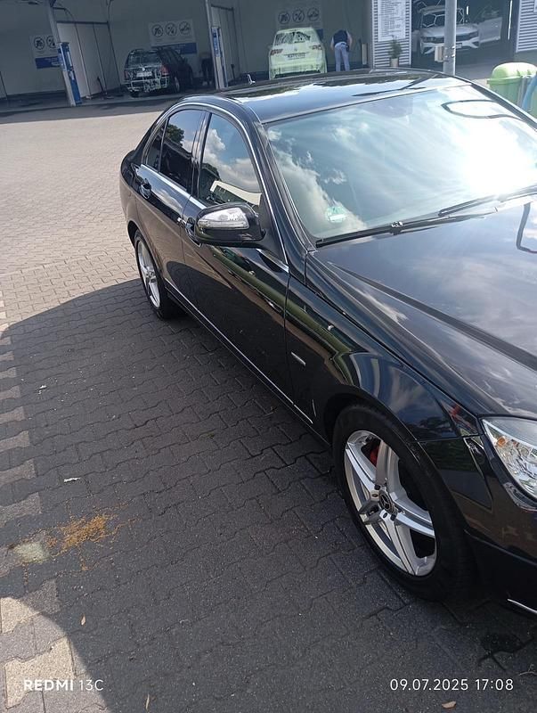 Schwarz Gebraucht 2008 Mercedes C220 Avantgarde Limousine | 5.499 € (Guter Preis) - Bild 1/4
