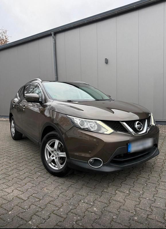 Braun Gebraucht 2014 Nissan Qashqai SUV | 9.999 € (Fairer Preis) - Bild 1/4