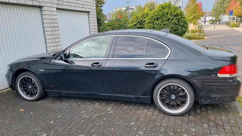 Gebraucht BMW 730 231 PS (169 kW) 2008 Schwarz Limousine